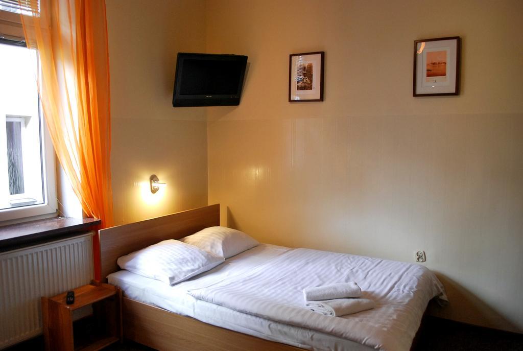 Aparthotel Kadetus Krakow Dış mekan fotoğraf