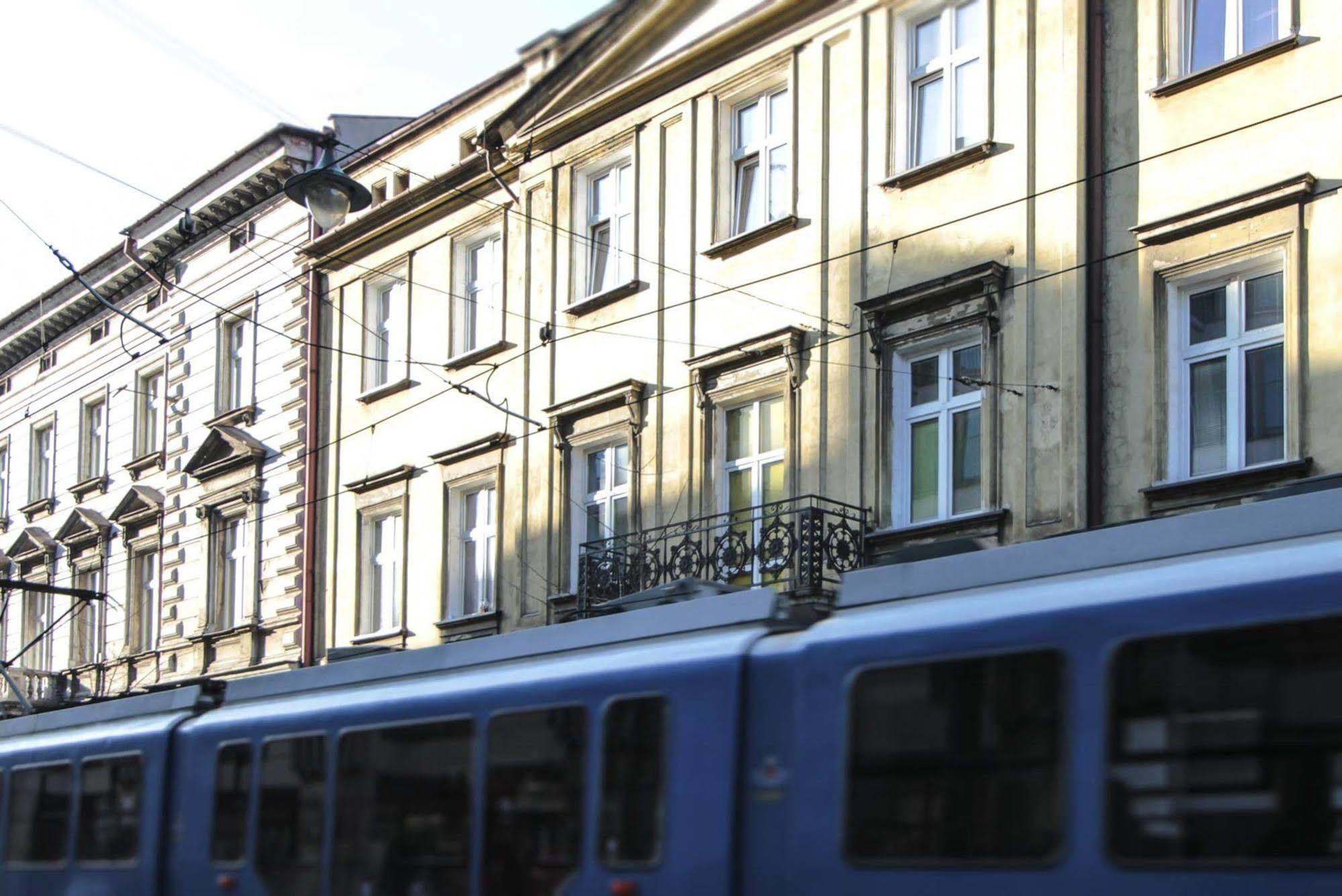 Aparthotel Kadetus Krakow Dış mekan fotoğraf